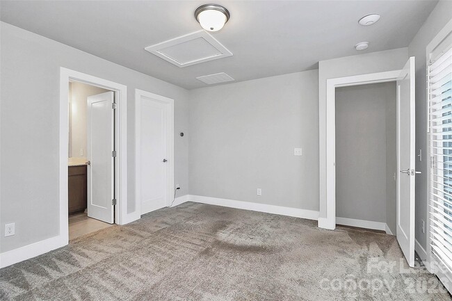 Building Photo - 3726 Sky Haven Dr