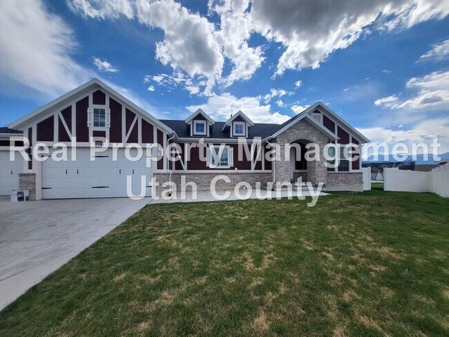 Building Photo - 998 S 960 E