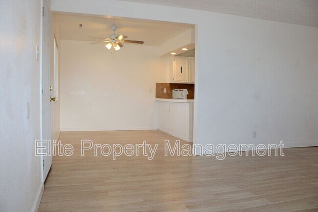 Building Photo - 163 W Cokedale Dr
