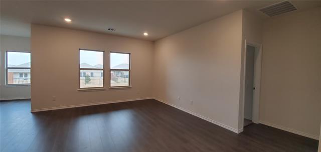 Building Photo - 813 Fueller Dr