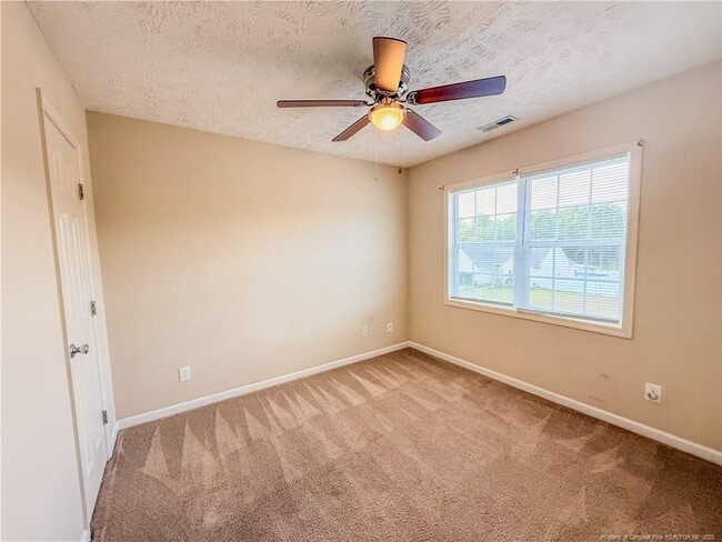 Building Photo - 4413 Scenic Pines Dr