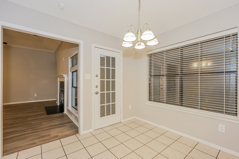 Building Photo - 508 Pleasant Valley Dr