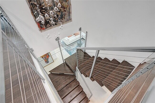 Building Photo - 7930 East Dr