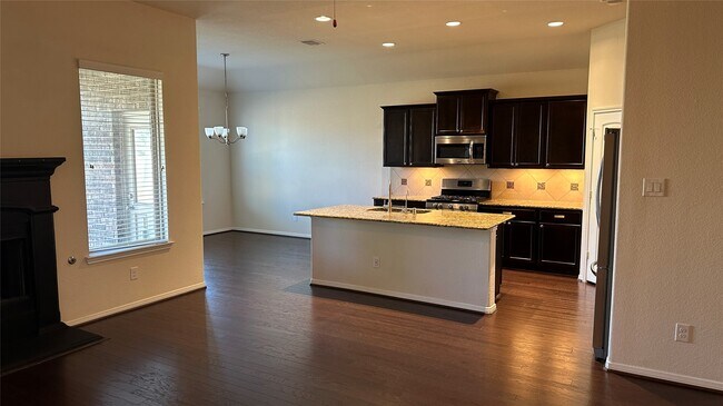 Building Photo - 14046 Sand Ridge Crossing