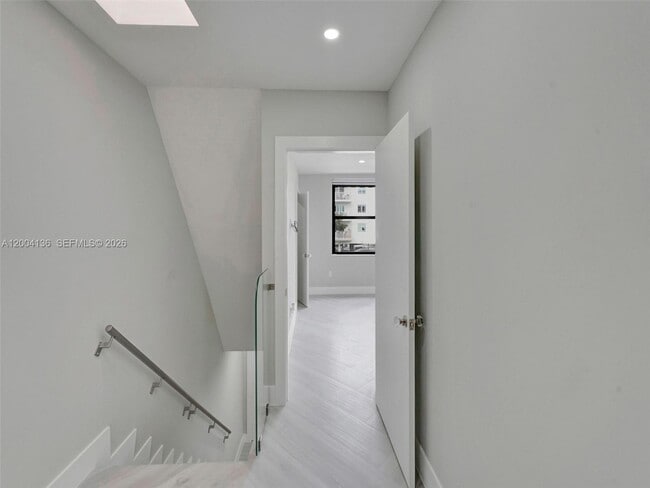 Building Photo - 3744 NE 167th St