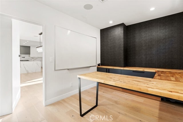 Building Photo - 18110 Bromley St