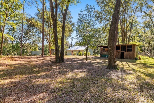 Building Photo - 18124 SW 75 Ave