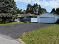 Building Photo - 107 Hadley Dr