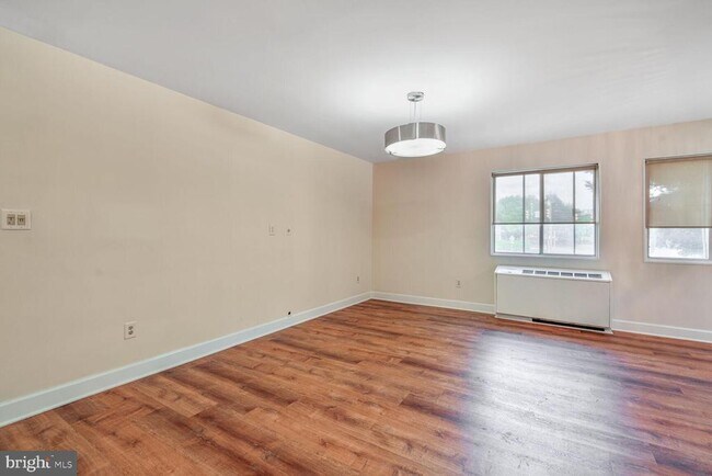 Building Photo - 3601 5th St S