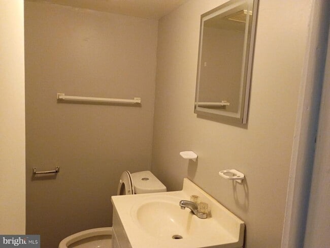 Building Photo - 100 Brandywine Blvd