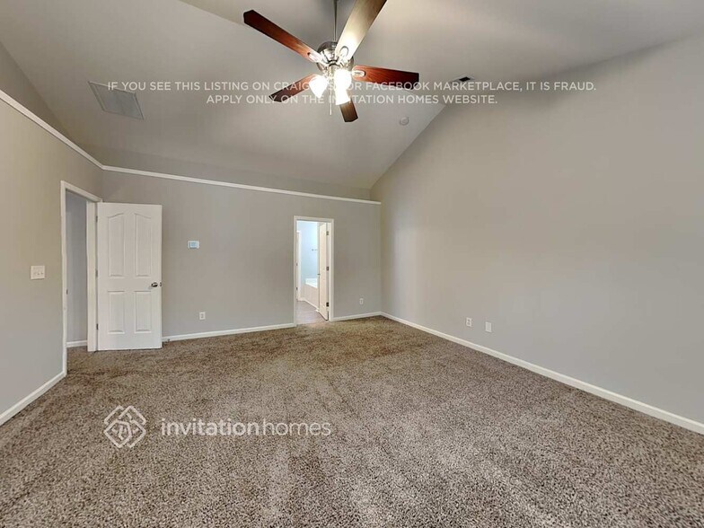 Building Photo - 3116 Less Traveled Trail