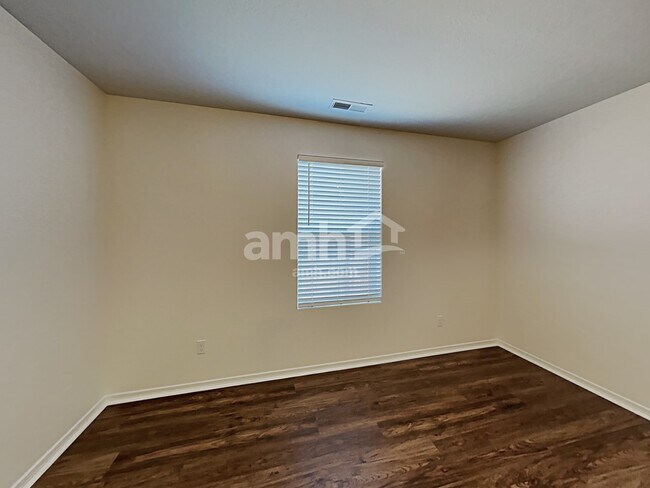 Building Photo - 12906 Marna St