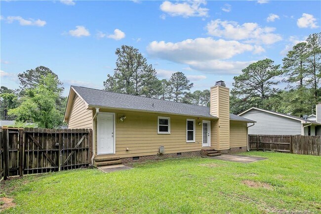 Building Photo - 3970 Loufield Dr