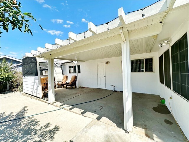 Building Photo - 1149 S Rimsdale Dr