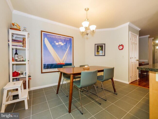 Building Photo - 9419 Steeple Ct