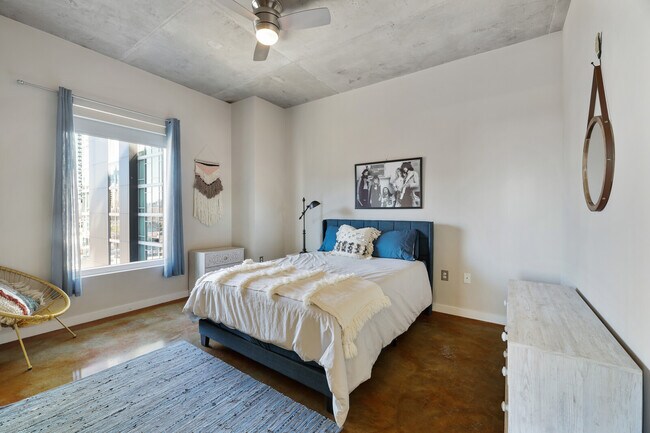Guest Bedroom - 600 12th Ave S