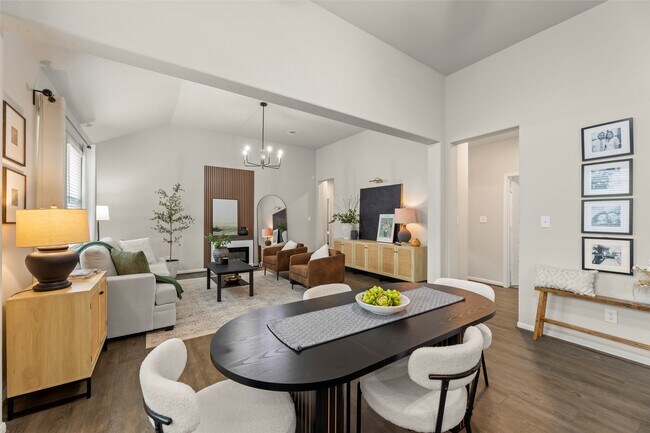 Building Photo - 14911 Spg Frst Ln