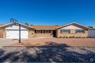 Building Photo - 3bed/2bath with pool in Scottsdale Highlands!