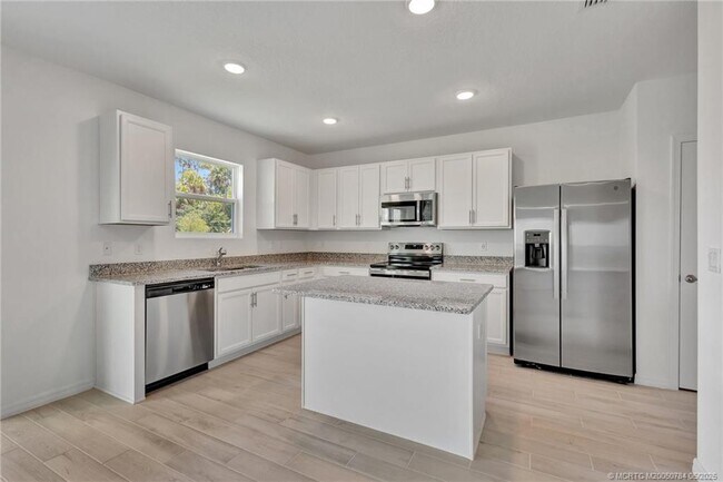 Building Photo - 4993 Armina Pl