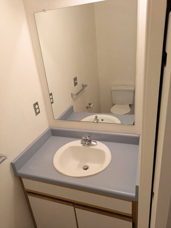 Building Photo - 17987 SW 115th Ave