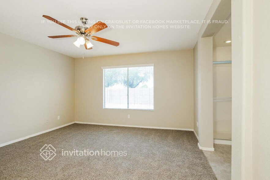Building Photo - 13693 W Cottonwood St