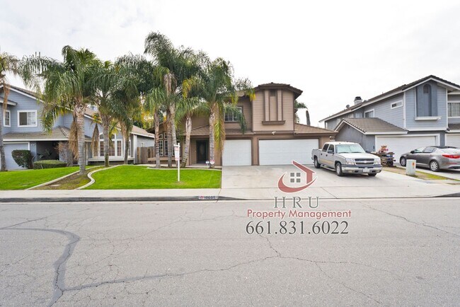 Building Photo - SW-4 bed/3 bath + pool house