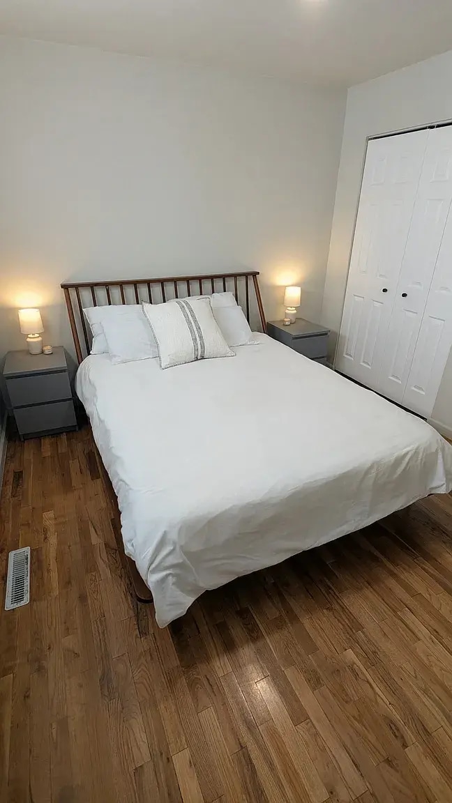 Building Photo - 3370 Downey Ave