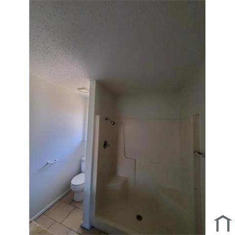 Building Photo - 2045 Laney Dr