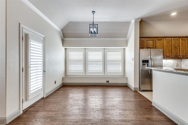 Building Photo - 15600 Fire Creek Ln