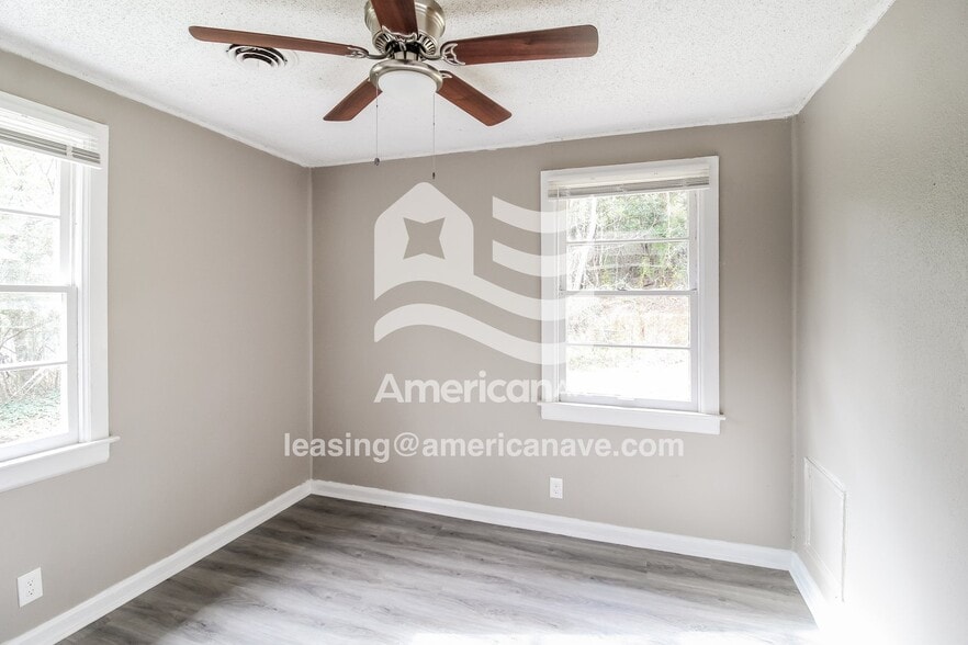 Building Photo - 3452 Doster Way