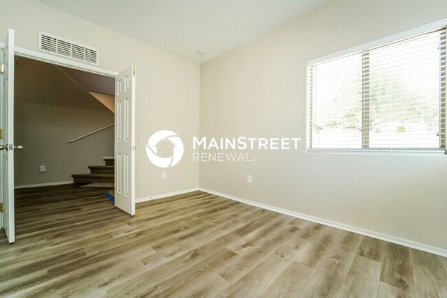Building Photo - 6512 S De Concini Dr