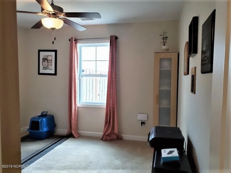 Building Photo - 2037 Willow Stone Ct