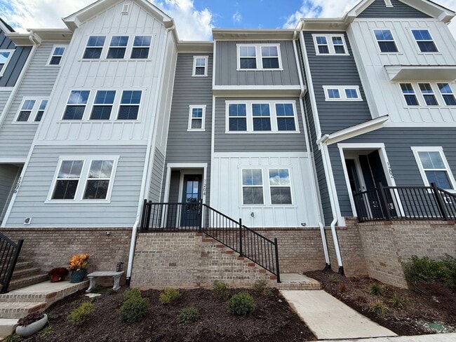 Primary Photo - **OFFERING RENT PROMOTION FOR FIRST 6 MONTHS** New Construction 4BD, 3.5BA Wake Forest Townhome w...