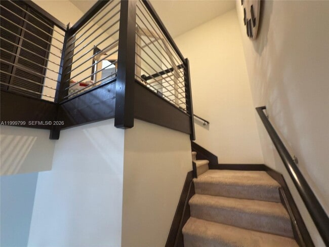 Building Photo - 15955 NW 91st Ct