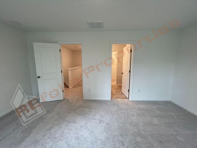 Building Photo - Brand New 2BR/3BA Townhome in Prime Apex L...