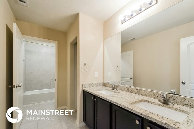 Building Photo - 2304 Denali Ct