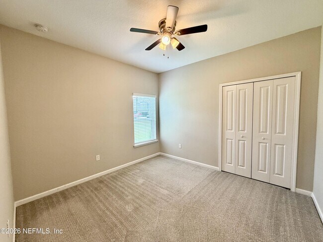 Building Photo - 95208 Snapdragon Dr