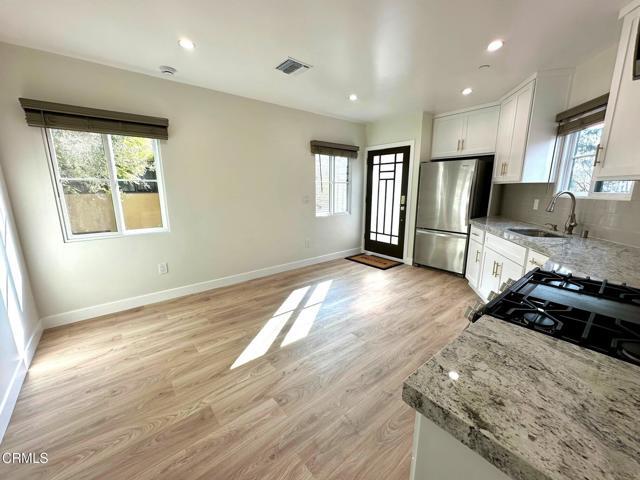 Building Photo - 208 N Cordova St