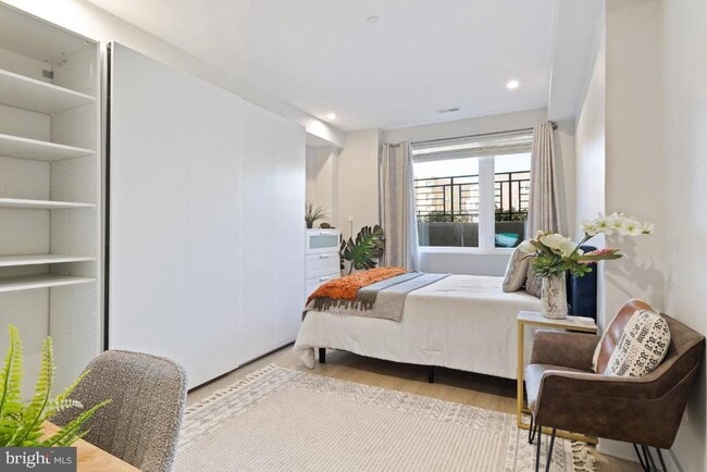 Building Photo - 3523 14th St NW