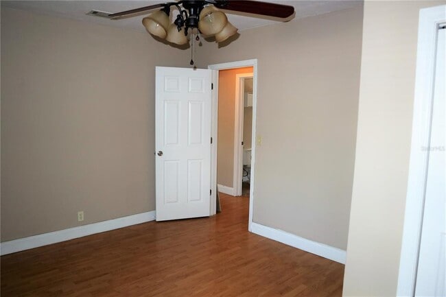 Building Photo - 1219 E Frierson Ave
