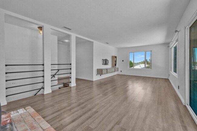 Building Photo - 3/3 HOME available NOW in DESCANSO w/ gara...