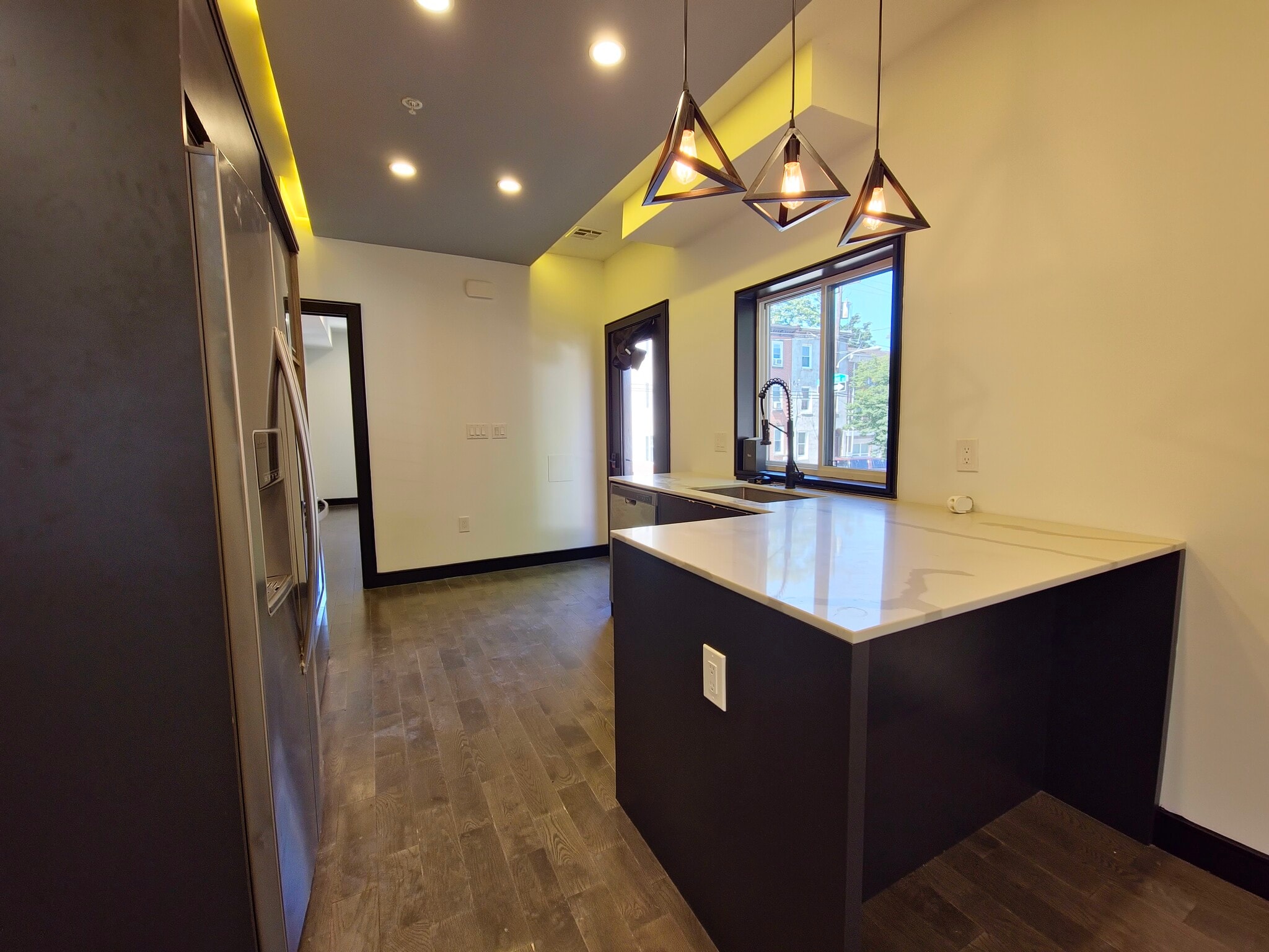 Building Photo - 519 N 38th St