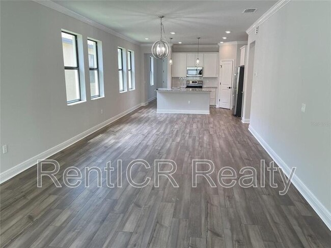 Building Photo - 1437 N River Cir