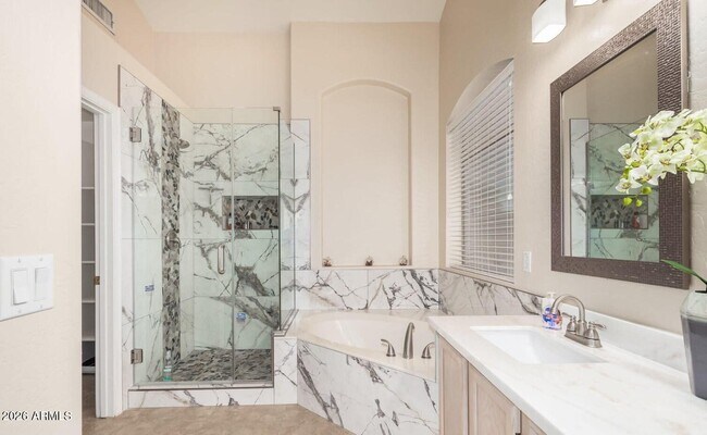 Building Photo - 2954 E Melody Ln