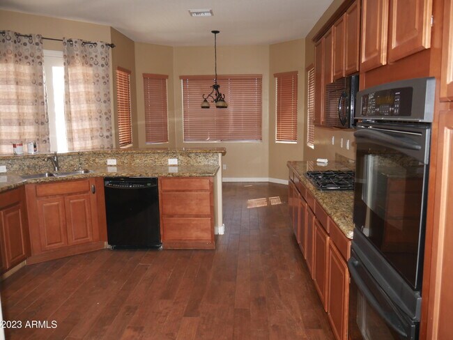 Building Photo - 20007 N 19th St