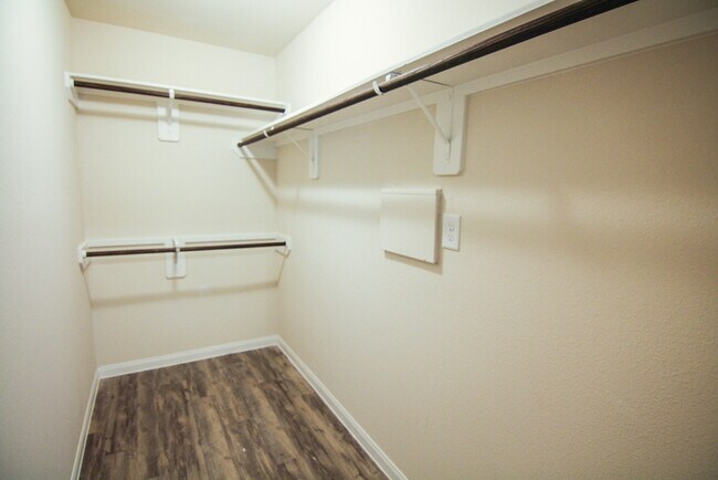 Building Photo - Evergreen Villas - 13147 Italian Cypress T...