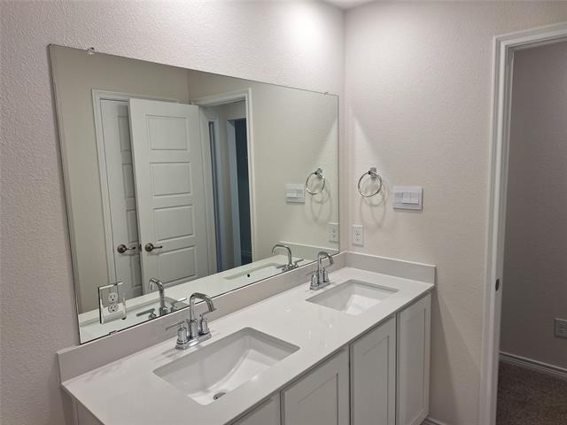 Building Photo - 10017 Deposit Dr