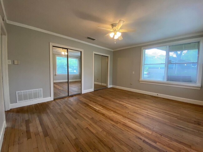 Building Photo - Cullen-1914