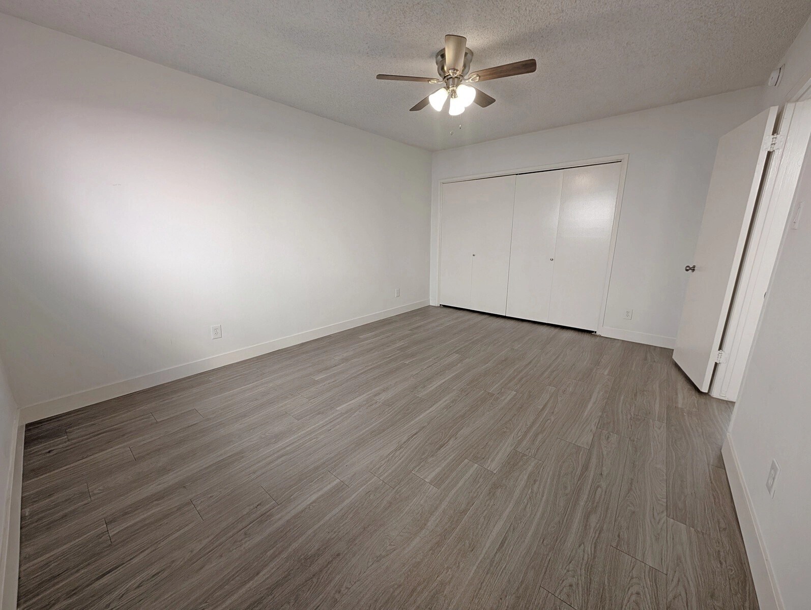 Building Photo - 3365 Keystone Av