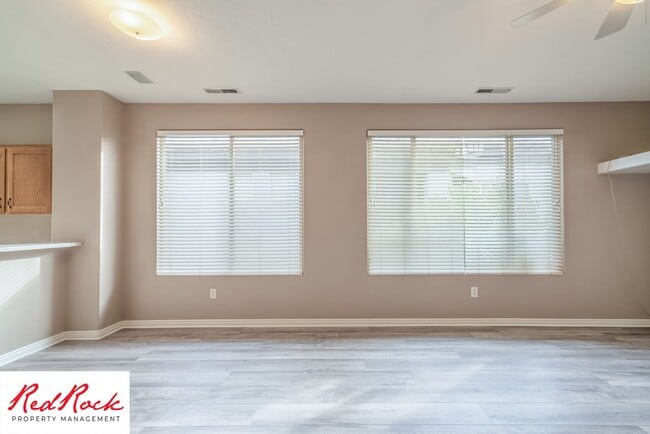 Building Photo - 2 Bedroom Townhome in Coral Canyon with Resort Amenities